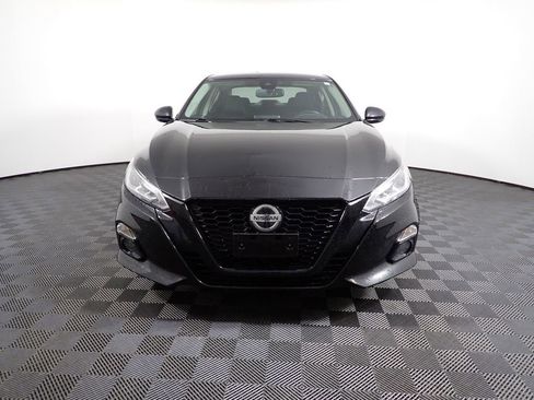 Used 2019 Nissan Altima 2.5 SV image 8