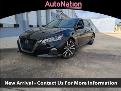 Used 2019 Nissan Altima 2.5 SR w/ SR Premium Package
