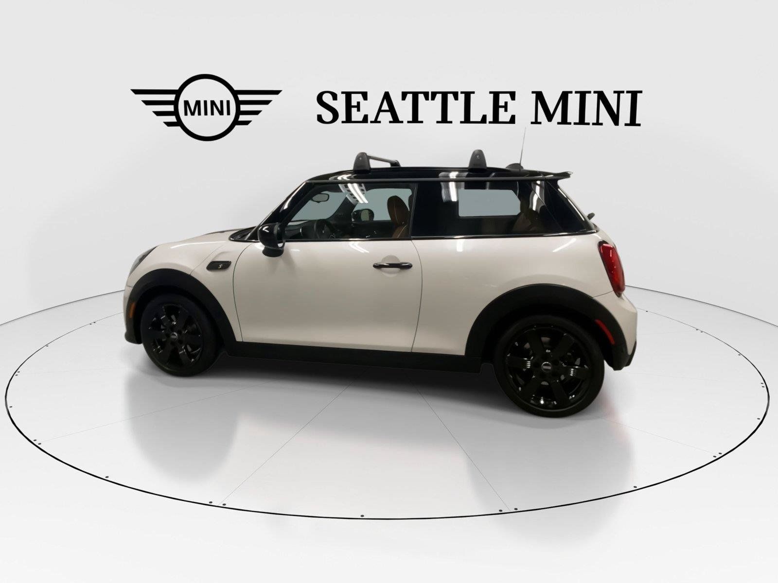 Used 2023 MINI Cooper SE FWD image 7