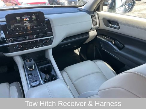 Certified 2022 Nissan Pathfinder SL w/ SL Premium Package image 12