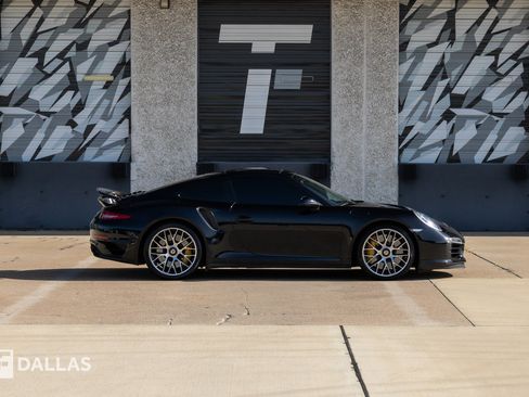 Used 2015 Porsche 911 Turbo S AWD/4WD image 17
