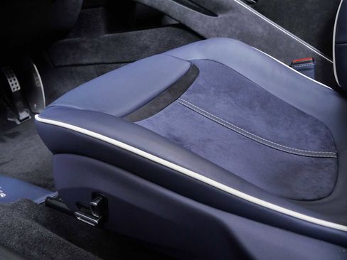 Certified 2024 Ferrari Roma Spider RWD image 23