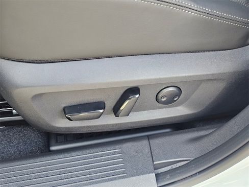 New 2026 Nissan Rogue Platinum w/ Platinum Premium Package image 32