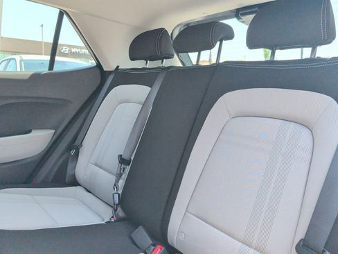 Used 2026 Hyundai Venue SEL FWD image 22