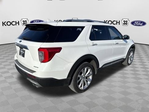 Used 2023 Ford Explorer Platinum w/ Technology Package image 8