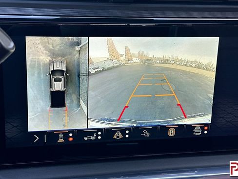 Used 2024 GMC Sierra 3500 Denali Ultimate image 23