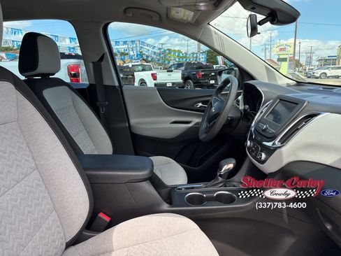 Used 2022 Chevrolet Equinox LS image 20