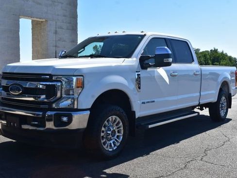 Used 2022 Ford F350 XLT w/ XLT Premium Package AWD/4WD image 12