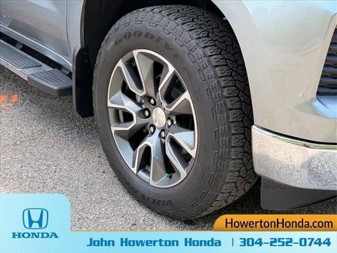 Used 2024 Chevrolet Silverado 1500 LT w/ Protection Package AWD/4WD image 9