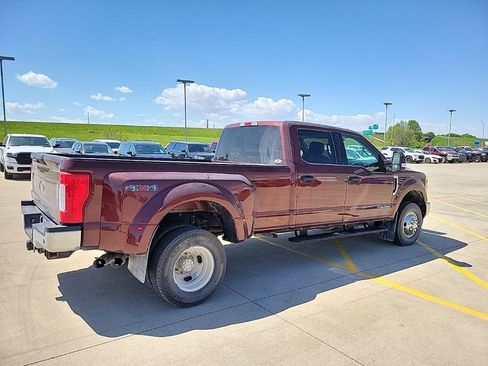 Used 2017 Ford F350 XLT w/ XLT Value Package AWD/4WD image 3