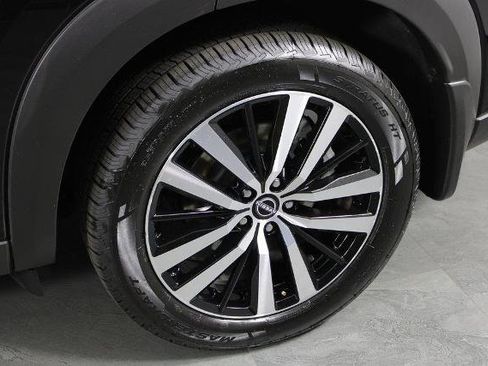 Certified 2023 Nissan Pathfinder Platinum image 10