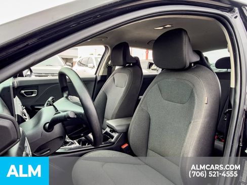 Used 2025 Kia K4 FWD image 5