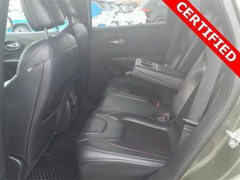 Certified 2020 Jeep Cherokee Trailhawk w/ Cold Weather Group image 12