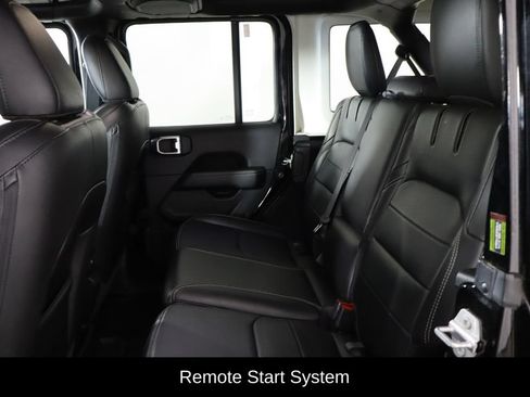 Used 2023 Jeep Wrangler Unlimited Sahara w/ Cold Weather Group AWD/4WD image 8