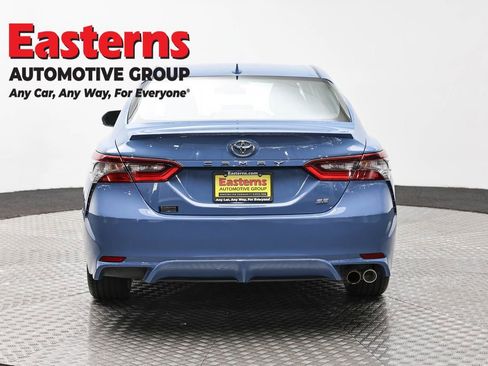 Used 2024 Toyota Camry SE image 6