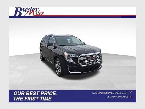 Used 2024 GMC Terrain Denali AWD/4WD image 1
