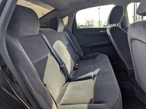 Used 2016 Chevrolet Impala LT image 19