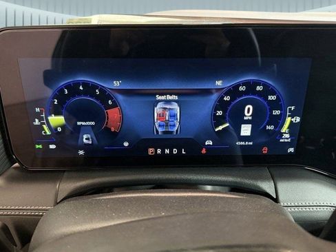 Used 2025 Ford Mustang Premium image 11