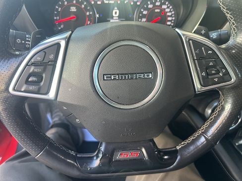 Used 2019 Chevrolet Camaro SS image 19