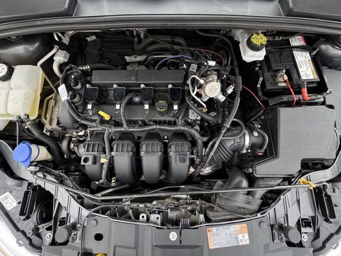 Used 2018 Ford Focus S image 9