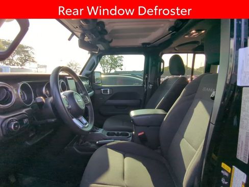 Used 2023 Jeep Wrangler Unlimited Sahara AWD/4WD image 6