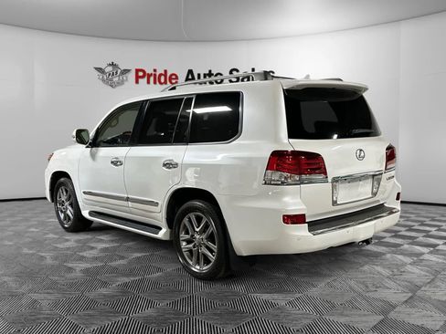 Used 2015 Lexus LX 570 4WD image 4