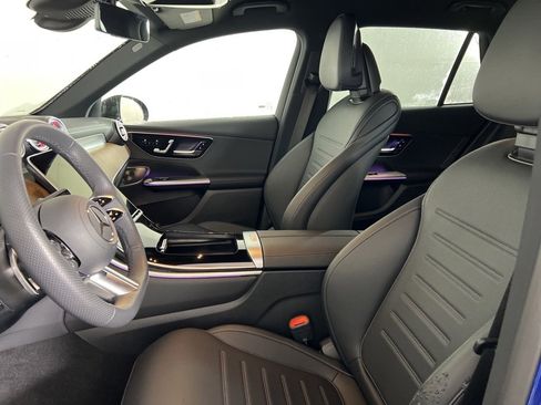 Certified 2025 Mercedes-Benz GLC 300 4MATIC image 3