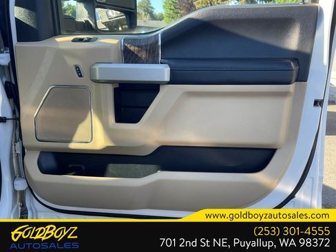 Used 2019 Ford F350 Lariat w/ Lariat Value Package AWD/4WD image 24