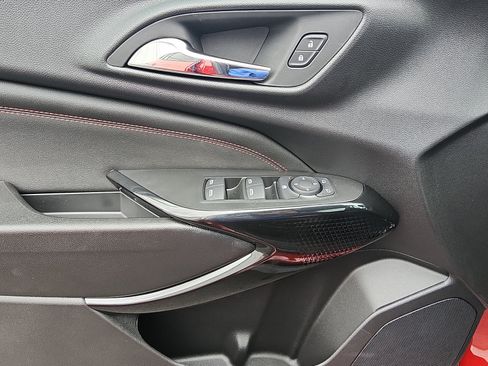 New 2026 Chevrolet Trax RS w/ Driver Confidence Package FWD image 18