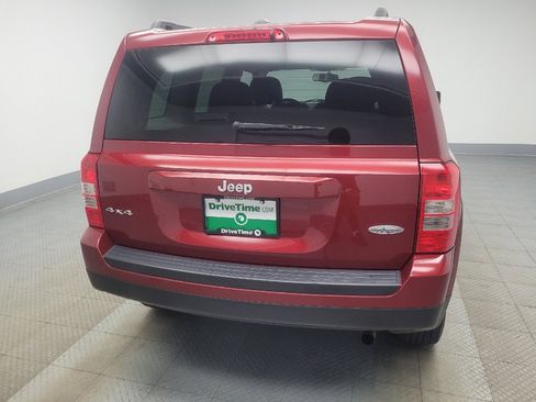 Used 2015 Jeep Patriot High Altitude AWD/4WD image 7