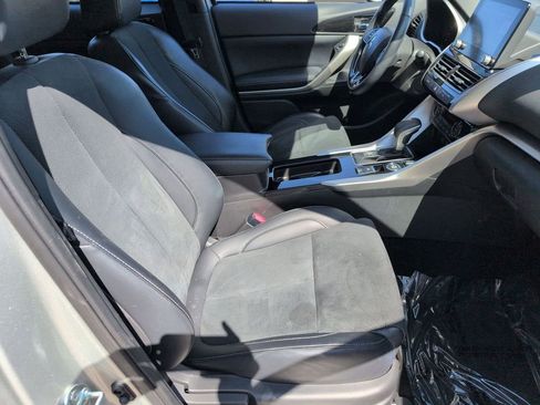 Used 2025 Mitsubishi Eclipse Cross SE AWD/4WD image 30