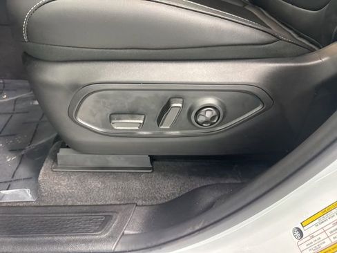 New 2026 Jeep Grand Cherokee L Limited image 14