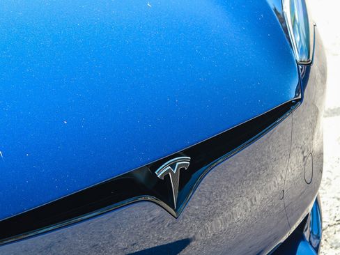 Used 2023 Tesla Model S Plaid AWD/4WD image 9