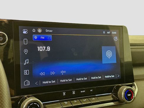 Used 2024 Chevrolet Colorado Trail Boss w/ Technology Package image 21