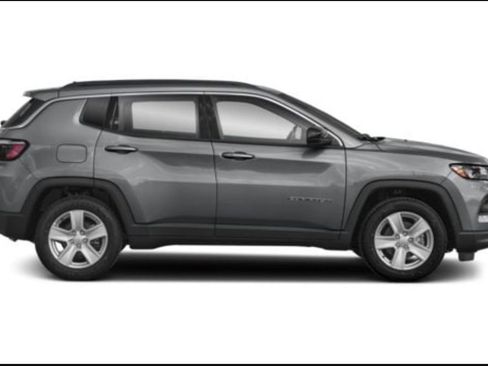 Used 2022 Jeep Compass Limited AWD/4WD image 3
