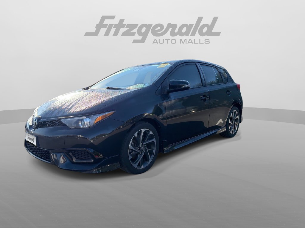 Used 2017 Toyota Corolla iM FWD image 2