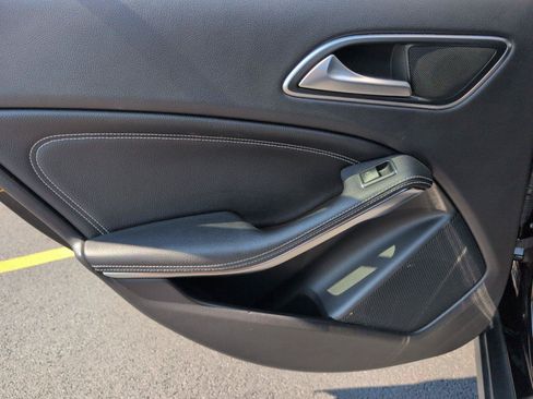 Used 2020 Mercedes-Benz GLA 250 4MATIC image 37