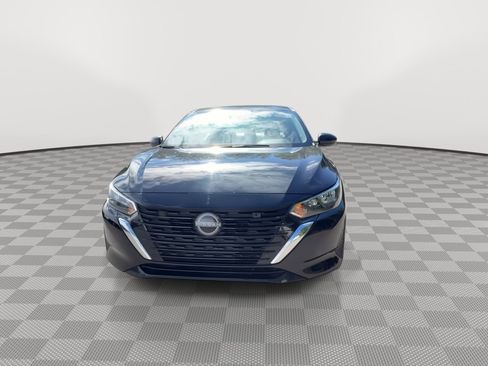 Used 2024 Nissan Sentra SV FWD image 3