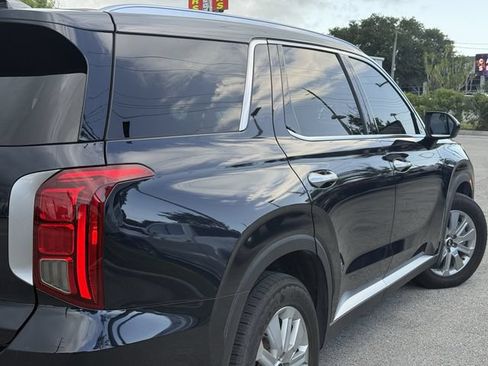 Used 2024 Hyundai Palisade SEL FWD image 7