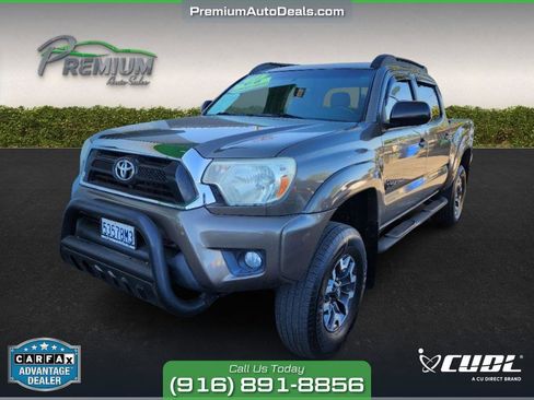 Used 2014 Toyota Tacoma PreRunner image 1