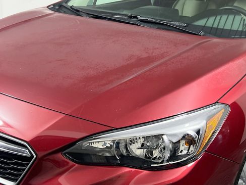 Used 2017 Subaru Impreza 2.0i Premium image 11