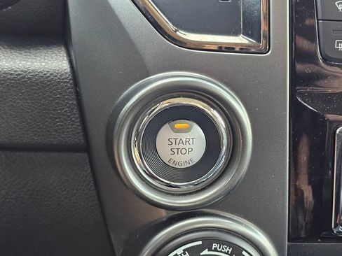 Used 2018 Nissan Titan Platinum Reserve w/ Platinum Utility Package AWD/4WD image 25