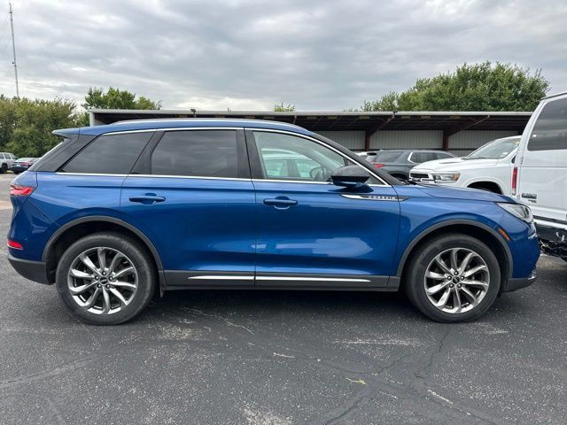 Used 2020 Lincoln Corsair AWD w/ Premium Package image 9