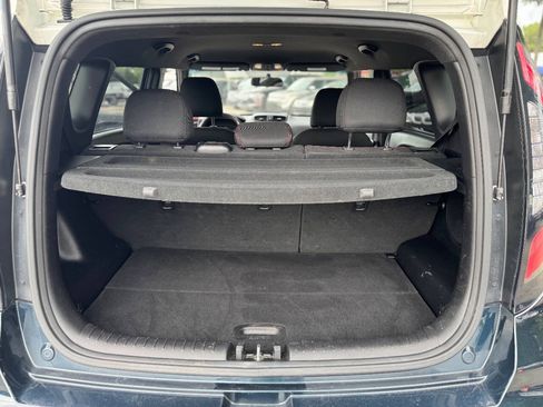 Used 2018 Kia Soul + FWD image 21