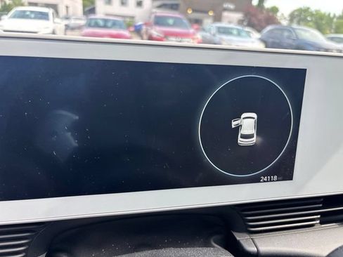 Used 2024 Hyundai Ioniq 5 SEL RWD image 5