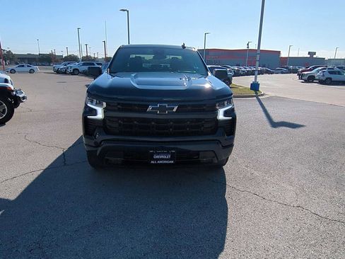 Used 2023 Chevrolet Silverado 1500 RST image 3