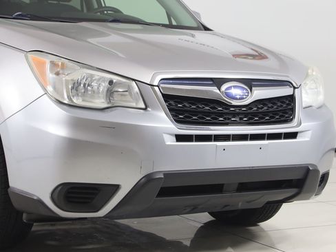 Used 2014 Subaru Forester 2.5i Premium AWD/4WD image 35