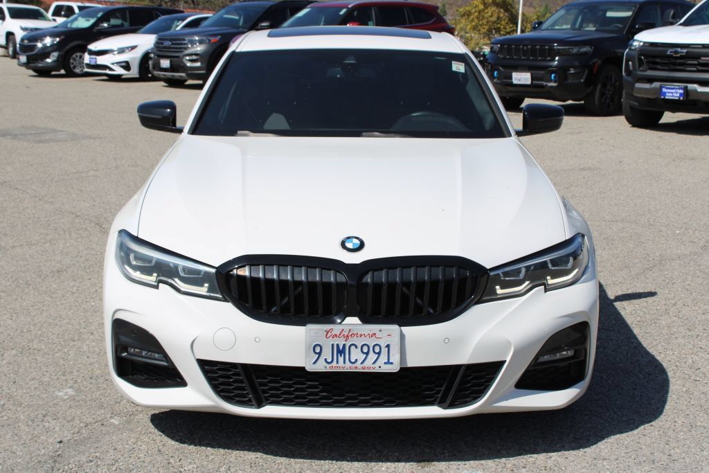 Used 2021 BMW 330i Sedan w/ M Sport Package RWD image 2