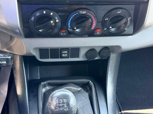 Used 2015 Toyota Tacoma 2WD Access Cab w/ SR5 Package image 33