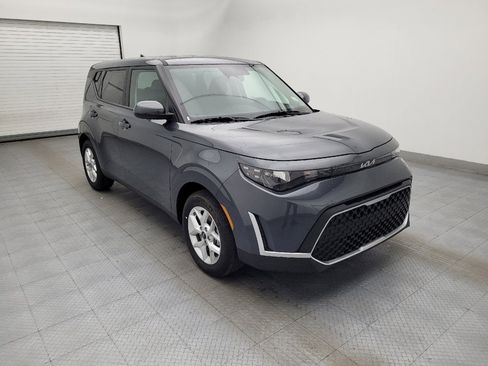 Used 2025 Kia Soul LX w/ LX Technology Package image 13